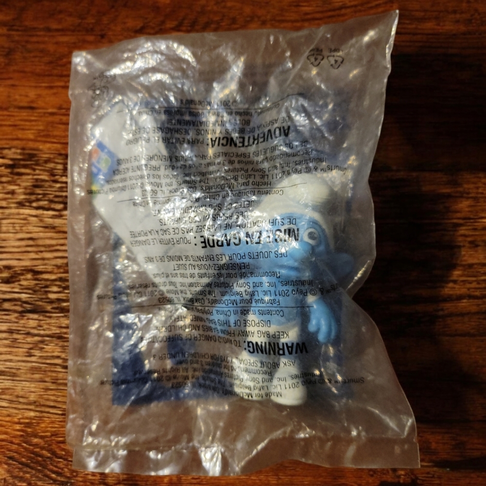 McDonald's 2011 The Smurfs Movie Panicky Toy #16
